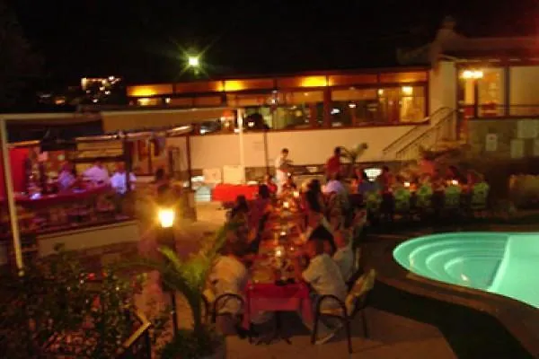 Almina Apart Otel Gümbet