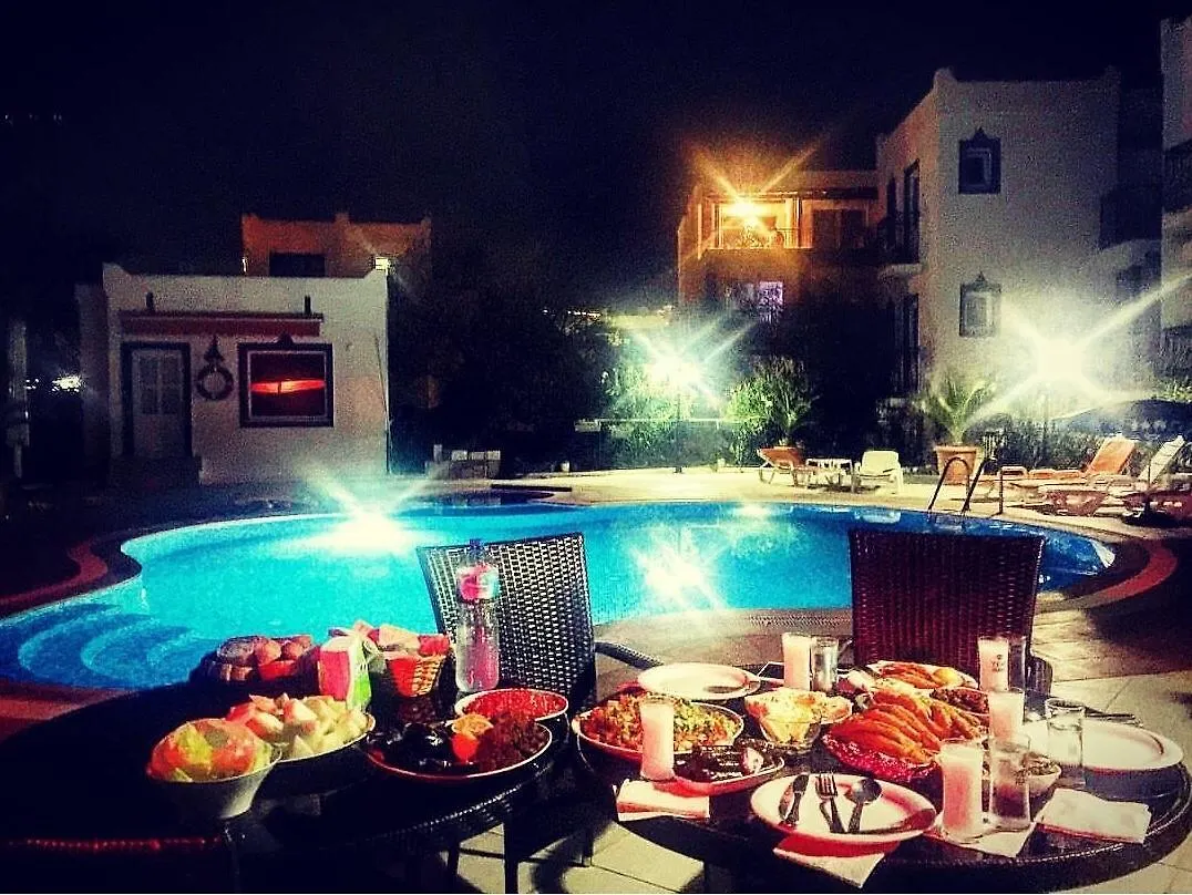 *** Aparthotel Almina Apart Otel Gümbet Turecko